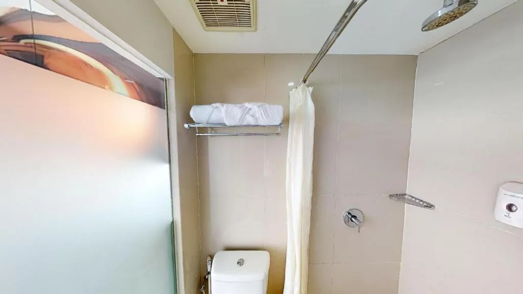 G Suites Hotel By AMITHYA