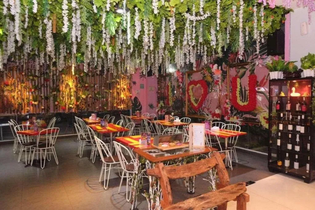 G Suites Hotel By AMITHYA