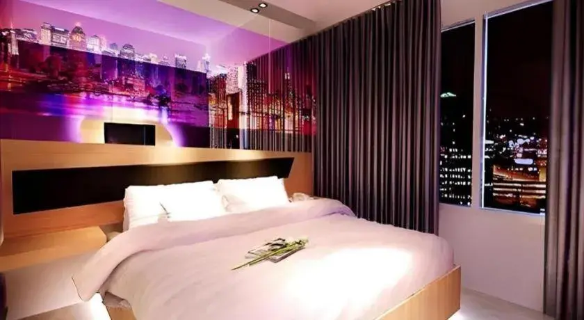 Bed in G Suites Hotel By AMITHYA Bed in G Suites Hotel By AMITHYA