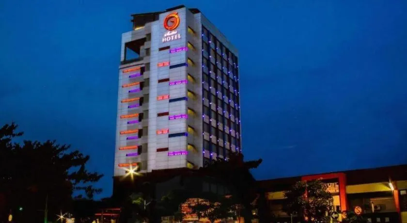 G Suites Hotel By AMITHYA