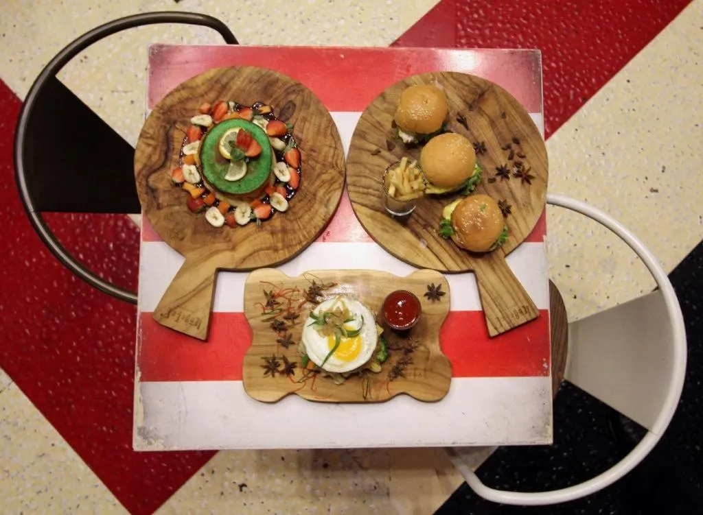 G Suites Hotel By AMITHYA