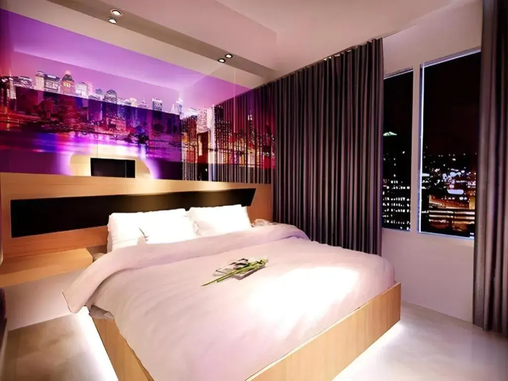 Bed in G Suites Hotel By AMITHYA Bed in G Suites Hotel By AMITHYA