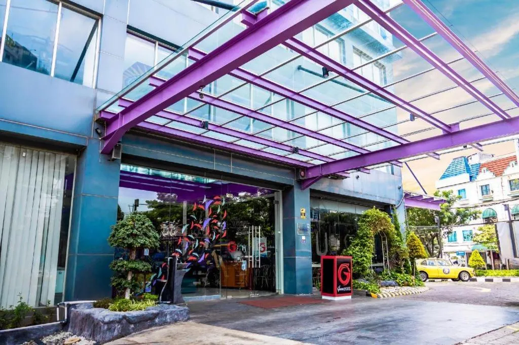 G Suites Hotel By AMITHYA