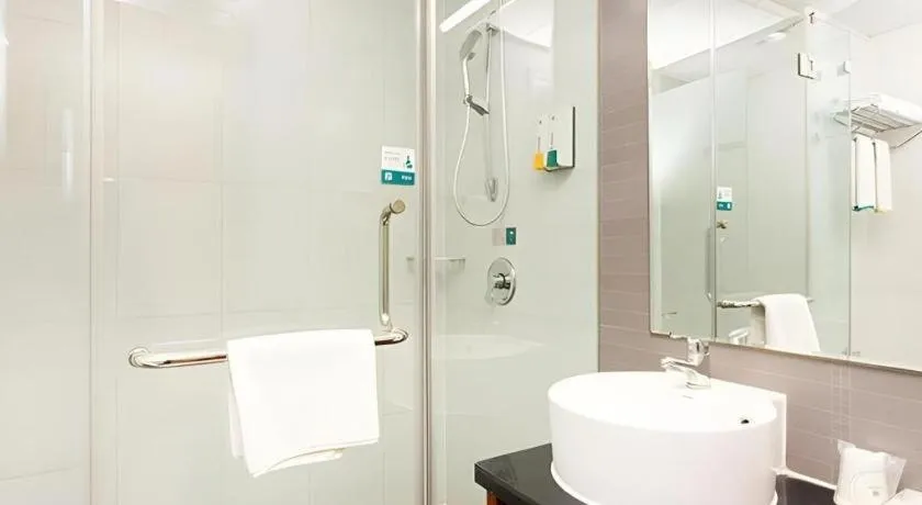 City Comfort Inn Xiangyang Railway Station