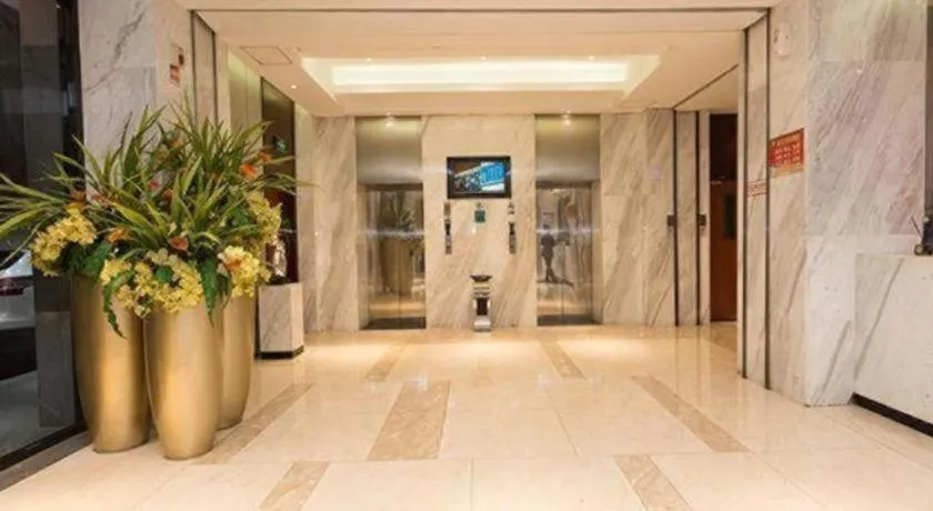 City Comfort Inn Xiangyang Railway Station