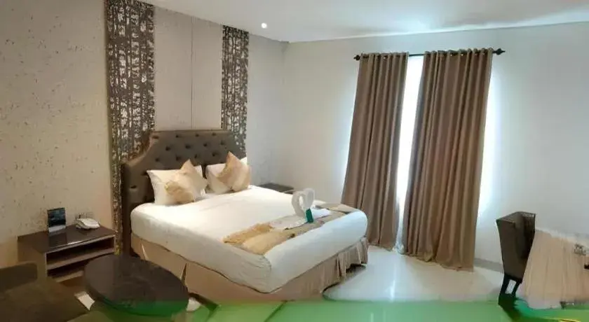 Bed in HW Hotel Padang Bed in HW Hotel Padang