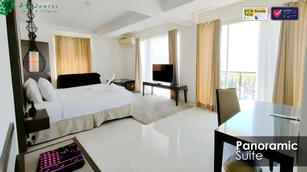 Bed in HW Hotel Padang Bed in HW Hotel Padang