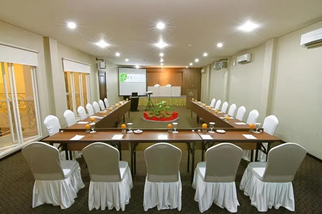 HW Hotel Padang HW Hotel Padang