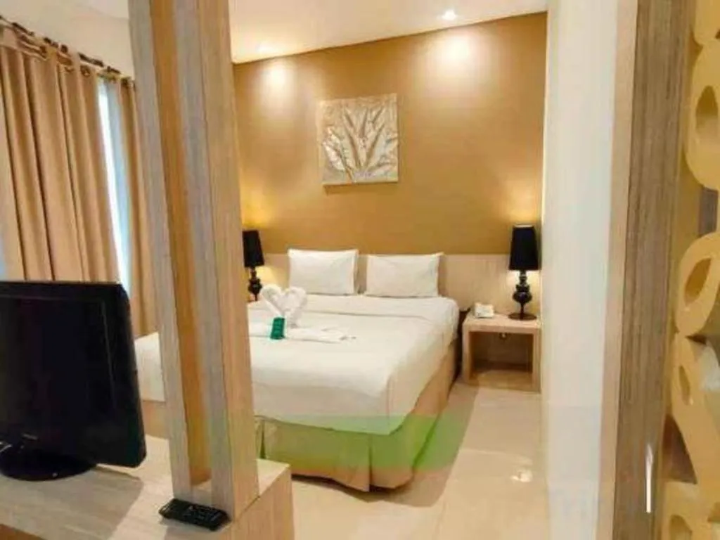 Bed in HW Hotel Padang