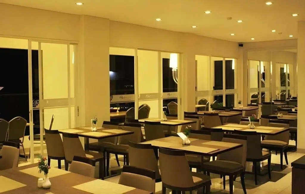 HW Hotel Padang HW Hotel Padang