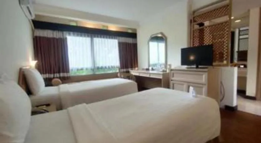 Bed in eL Hotel Kartika Wijaya Batu