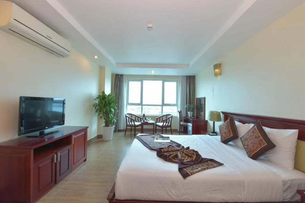 Bed in Tan Binh Hotel