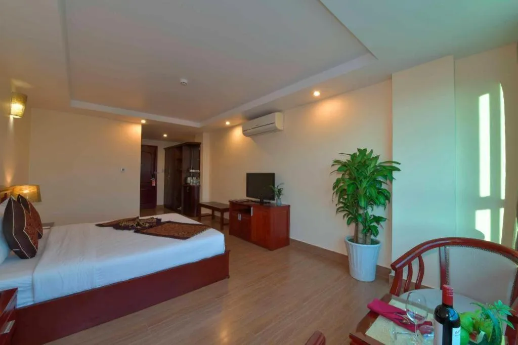 Bed in Tan Binh Hotel