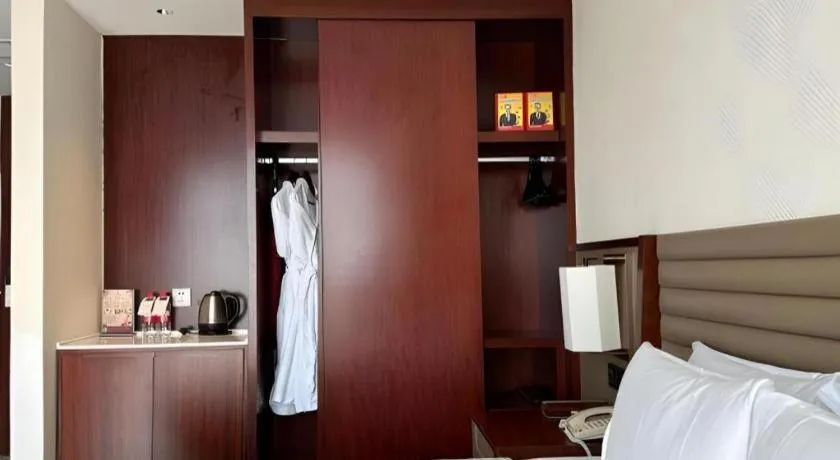 Bed in Grand Soluxe Hotel and Resort Sanya