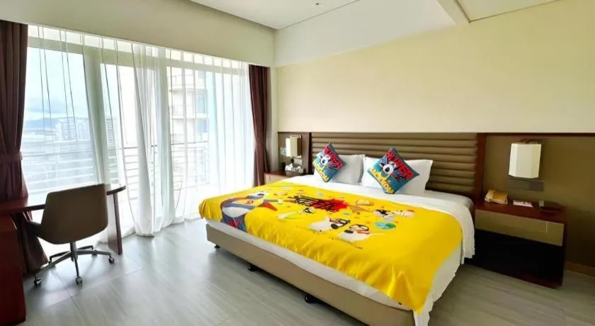 Bed in Grand Soluxe Hotel and Resort Sanya