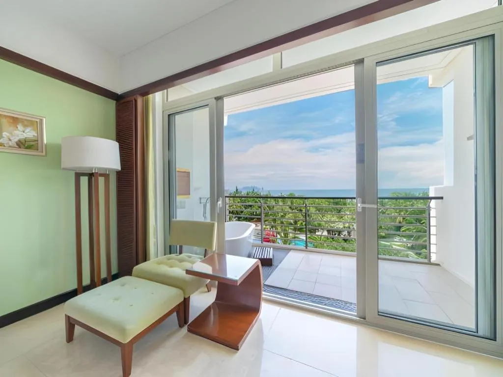 Grand Soluxe Hotel and Resort Sanya