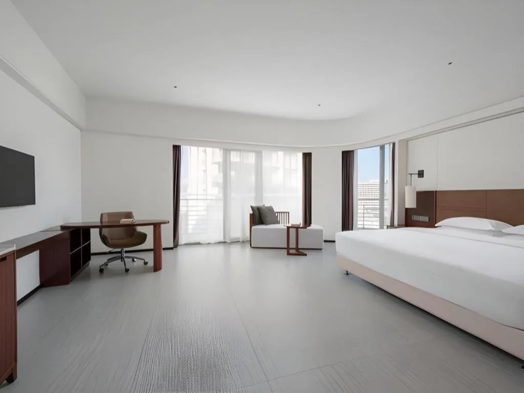 Bed in Grand Soluxe Hotel and Resort Sanya