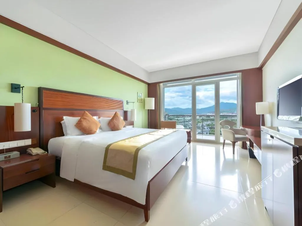 Bed in Grand Soluxe Hotel and Resort Sanya