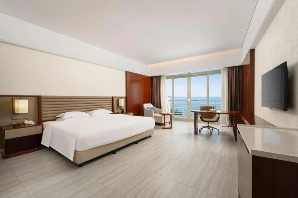 Bed in Grand Soluxe Hotel and Resort Sanya