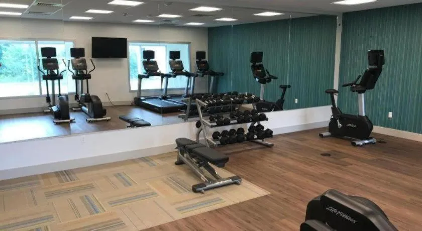 Holiday Inn Express and Suites Hannibal-Medical Center By IHG