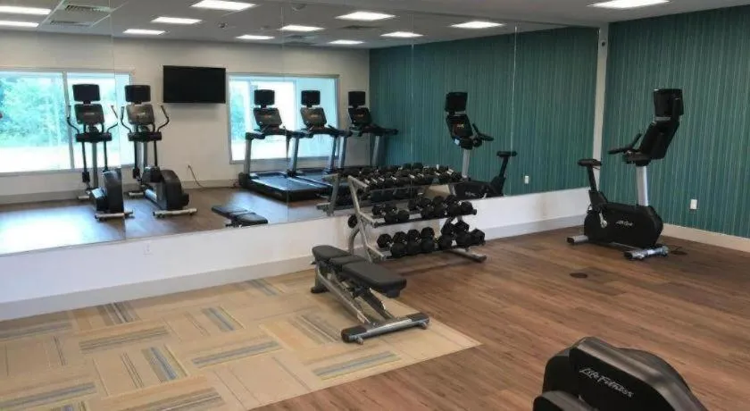 Holiday Inn Express and Suites Hannibal-Medical Center By IHG