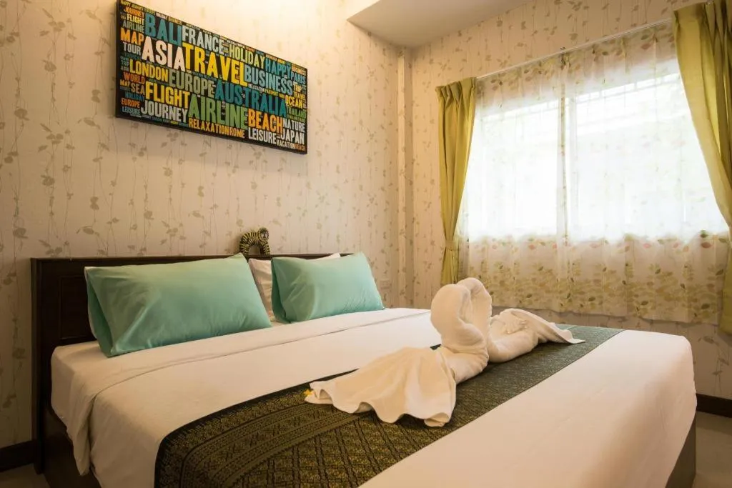 Bed in Sunday J Resort & Restaurant