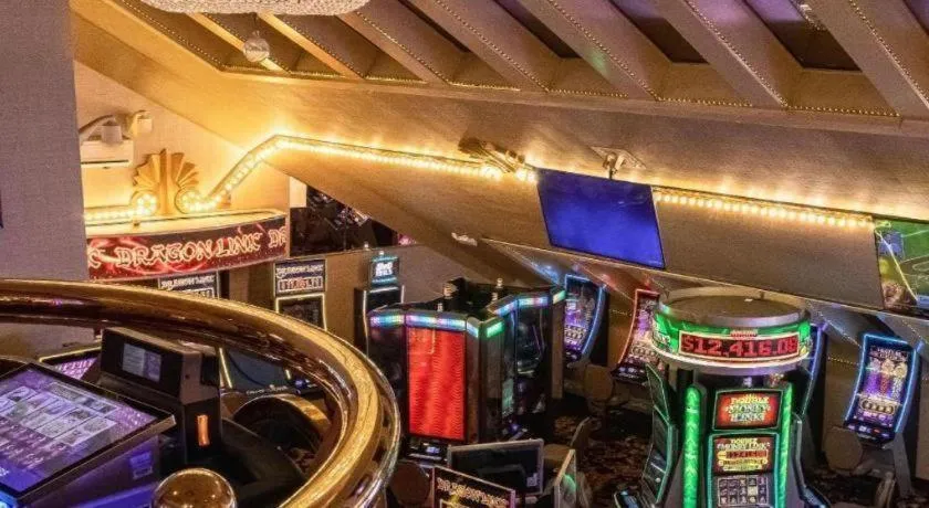 Par-A-Dice Hotel Casino