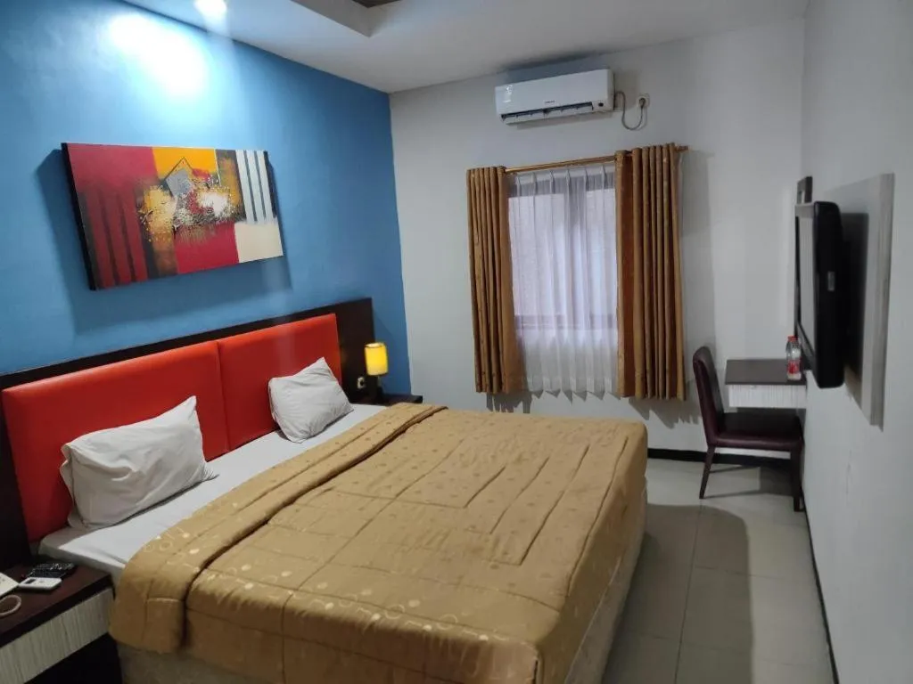 Bed in Sarila Hotel Solo