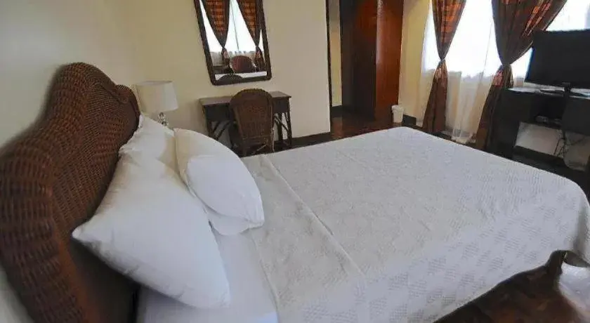 Bed in Vacation Hotel Cebu Bed in Vacation Hotel Cebu