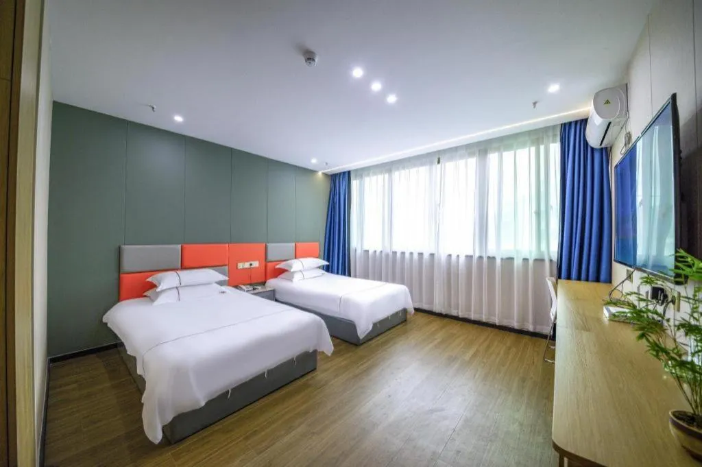 Bed in Yiwu Bairui Grand Hotel