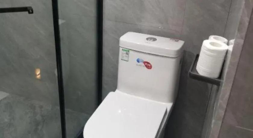 Yiwu Bairui Grand Hotel