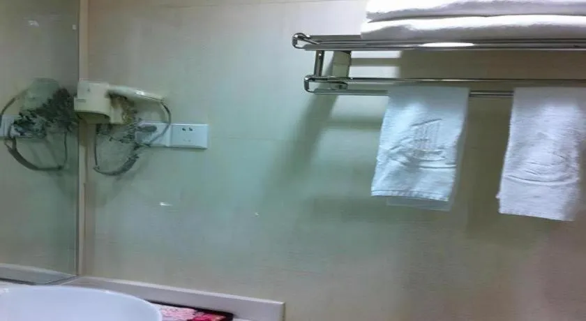 Yiwu Bairui Grand Hotel