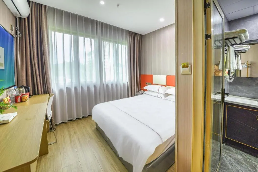 Bed in Yiwu Bairui Grand Hotel