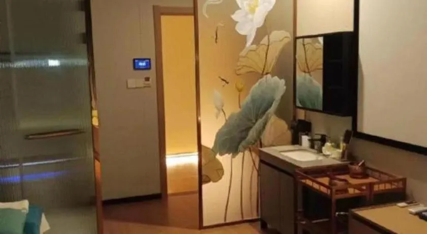 Yiwu Bairui Grand Hotel