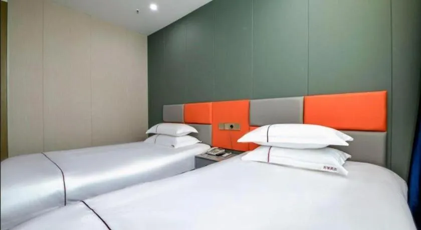 Bed in Yiwu Bairui Grand Hotel