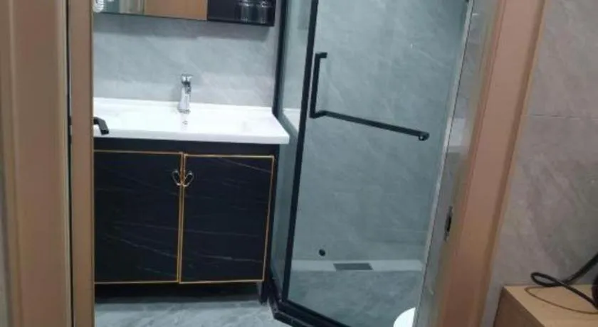 Yiwu Bairui Grand Hotel