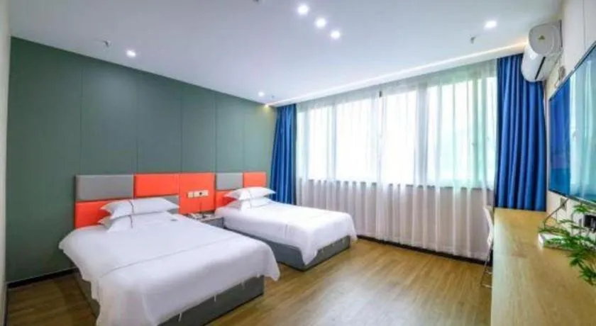 Bed in Yiwu Bairui Grand Hotel