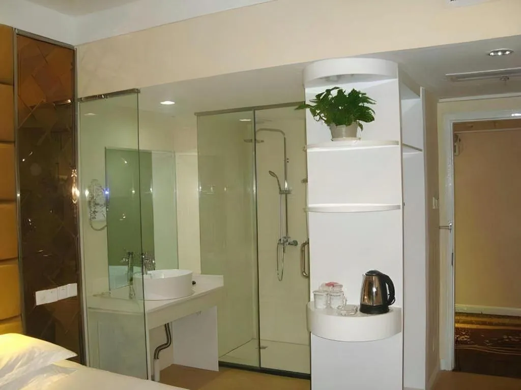 Yiwu Bairui Grand Hotel