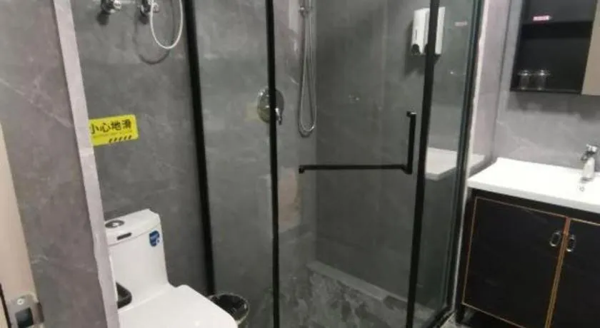 Yiwu Bairui Grand Hotel