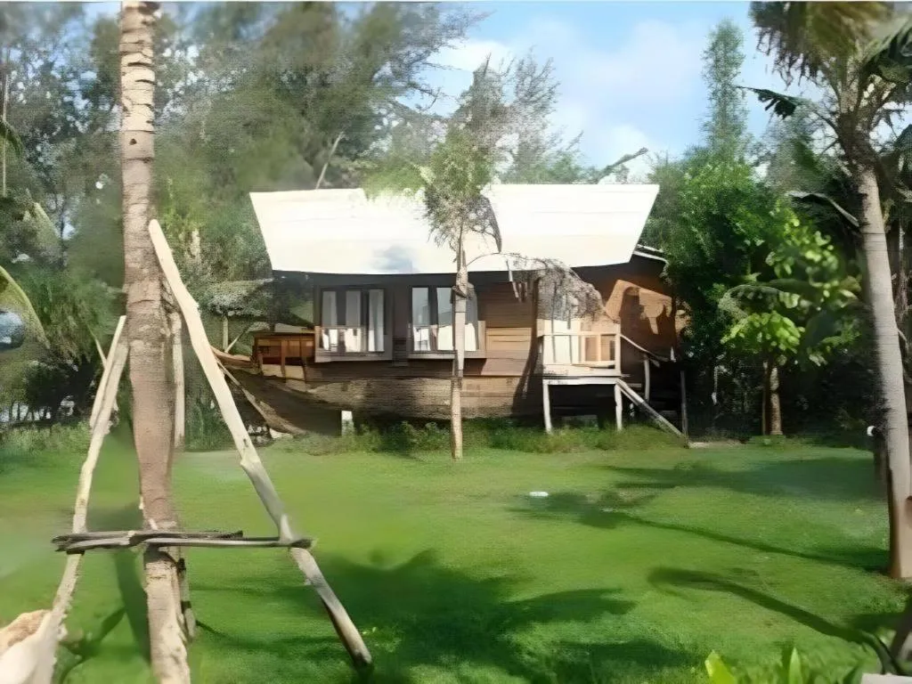 Chivaree Hotel and Resort