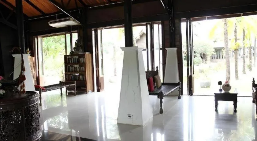 Chivaree Hotel and Resort