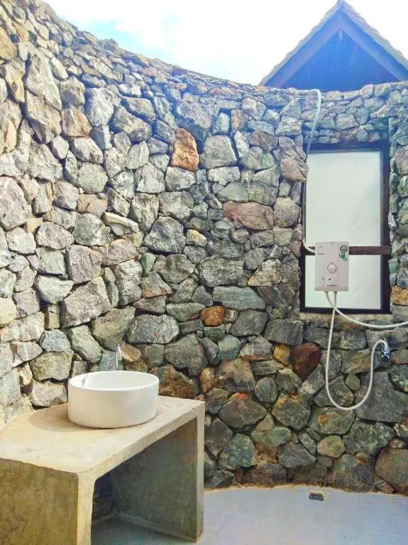 Chivaree Hotel and Resort