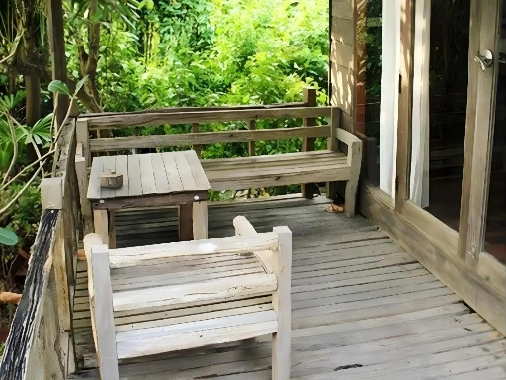 Chivaree Hotel and Resort