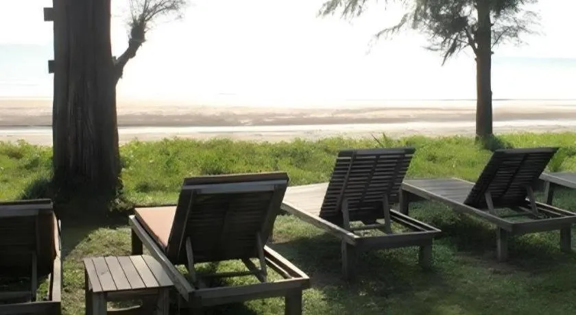 Chivaree Hotel and Resort