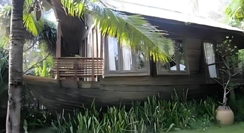 Chivaree Hotel and Resort