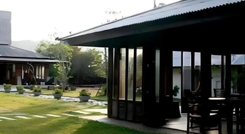 Chivaree Hotel and Resort