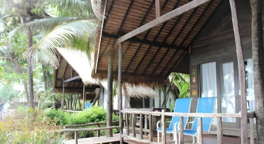 Chivaree Hotel and Resort