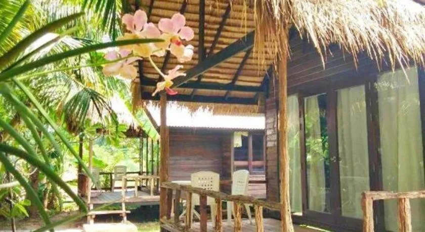 Chivaree Hotel and Resort