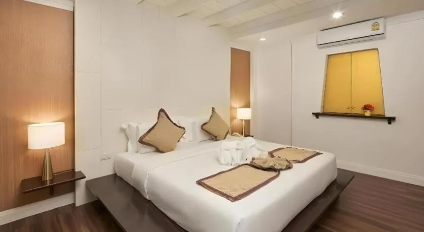 Bed in B2 Suthep Night Market Premier Resort