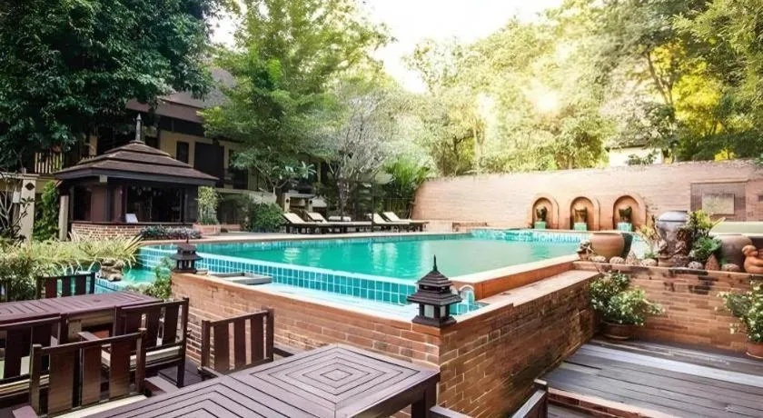 B2 Suthep Night Market Premier Resort